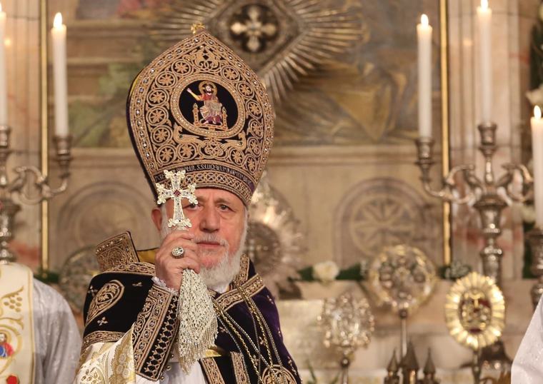 Armenia cassation court sends “criminal case” against Catholicos of All Armenian, 6 bishops to Armavir provincial court