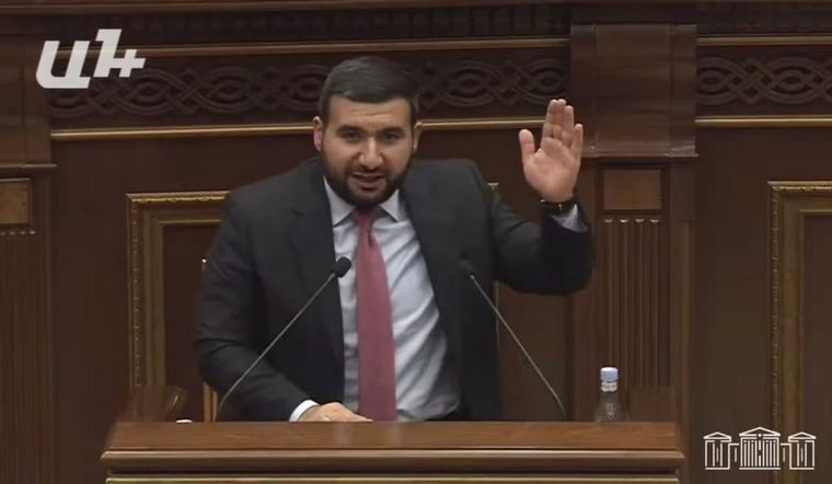 Վազգեն Սարգսյանի սպանությունից հետո Քոչարյանը «մաքրել» է պետական համակարգը Վազգենի կադրերից (տեսանյութ)