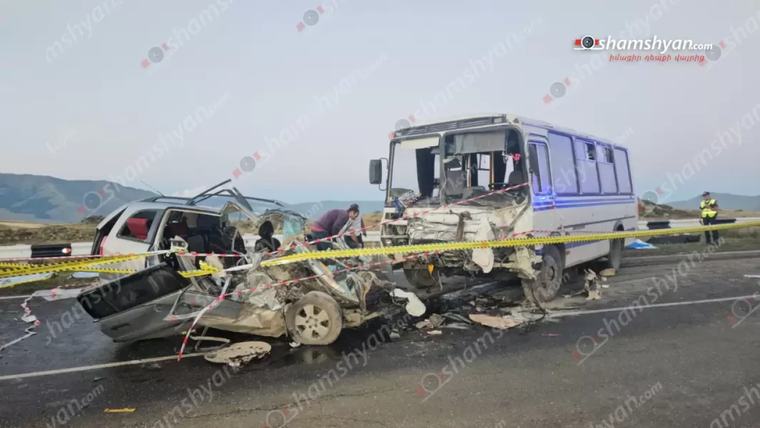 Հասարակություն Պարզվել է «ՊԱԶ» ավտոբուսի և «Opel Zafira»-ի բախման հետևանքով մահացածների և վիրավորների ինքնությունը 2026-09-03 10:50 967