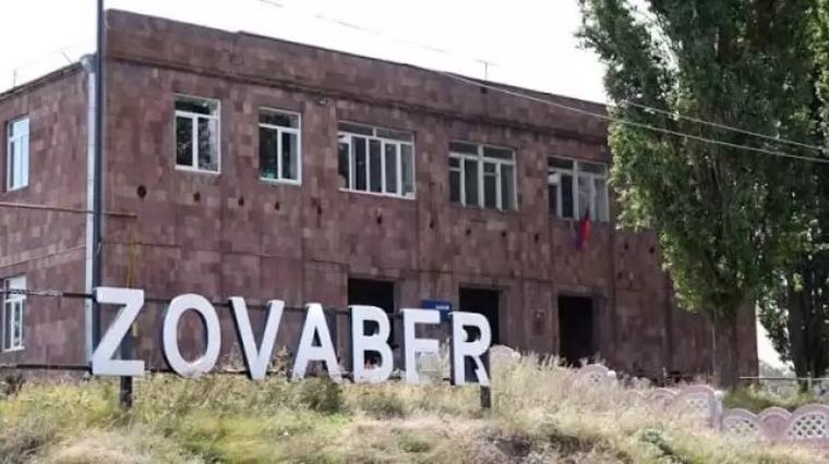 Հասարակություն Զովաբերում 220 վոլտ լարումով ձուկ որսալու հետևանքով 28-ամյա տղամարդը հոսանքահարվել ու մահացել է 2026-09-03 21:17 1471