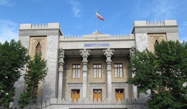 Աշխարհ Իրանը կոչ է արել ամերիկացիներին, պարտքերի ներման դիմաց, Իրանի դեմ պատերազմում «թնդանոթի միս» չդառնալ 2026-09-05 12:27 493