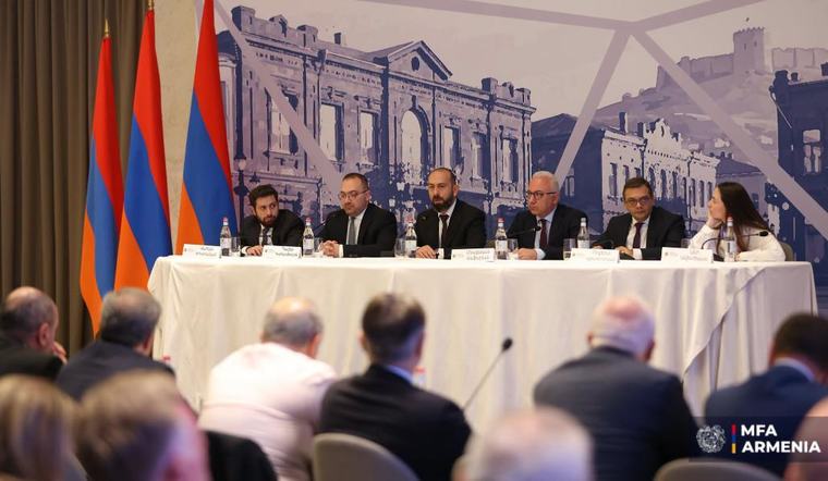 Արարատ Միրզոյանն ընդգծել է այս տարվա դեսպանաժողովի ուղերձի կարևորությունը